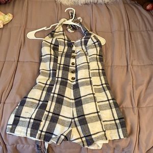 Ae barely used halter top